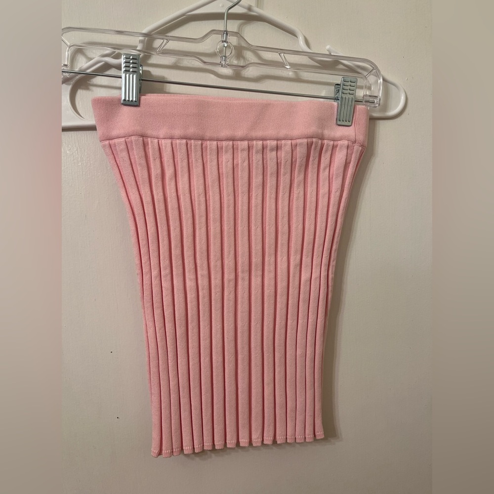 pink bodycon skirt!